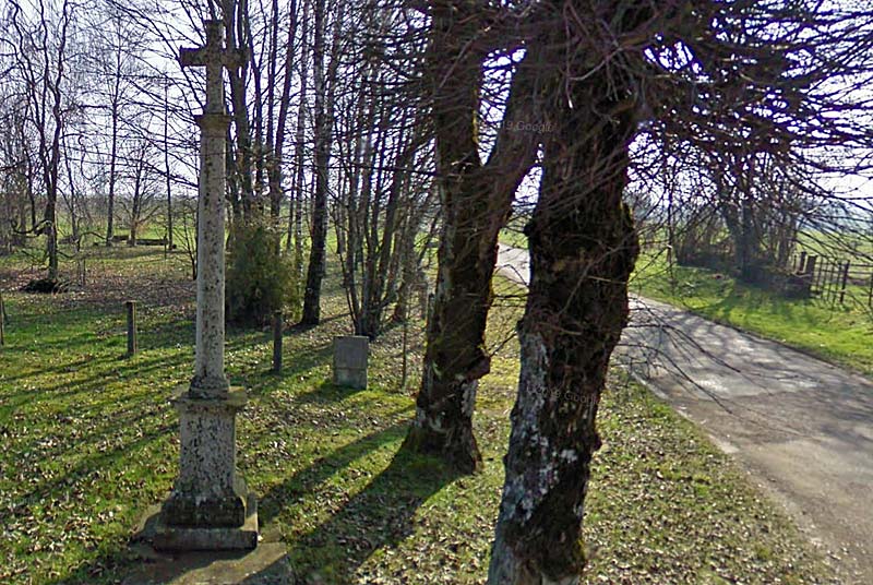 CALVAIRE D'IS-EN-BASSIGNY