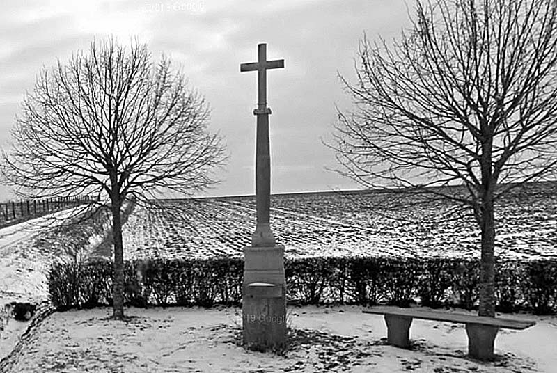 CROIX DITE "CROIX LAMBERT" A OUGE