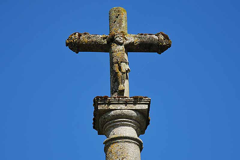 Croix de Montigny-le-Roi
