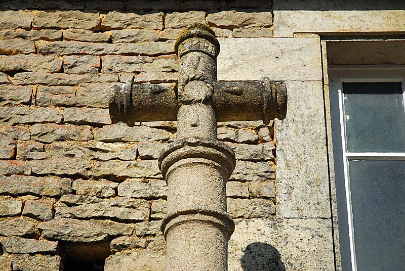 CALVAIRE A ORCEVAUX (2)