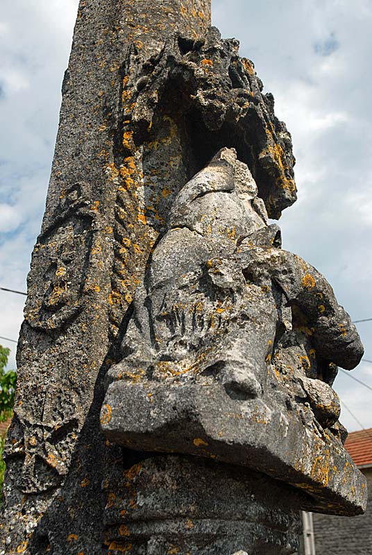 CROIX DE CIMETIERE DE RIVIERE-LES-FOSSES, Rivière-les-Fosses - photo 9