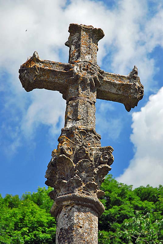 CROIX RENAISSANCE DE SAINT-MARTIN-LES-LANGRES, Saint-Martin-lès-Langres - photo 4
