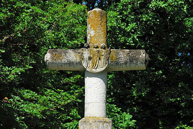 CROIX DES SAINTS-JUMEAUX A VERSEILLES-LE-HAUT, Verseilles-le-Haut - photo 3