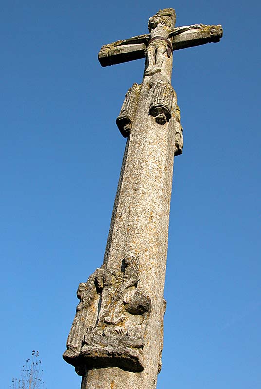 CROIX XVIe SIECLE DE VEVRES-SOUS-PRANGEY, Villegusien-le-Lac - photo 8