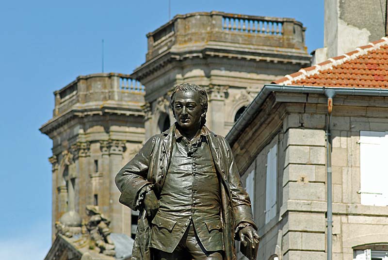 Statue et place Diderot, Langres - photo 4