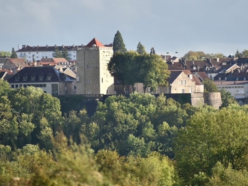Donjon des Comtes de Chaumont, Chaumont