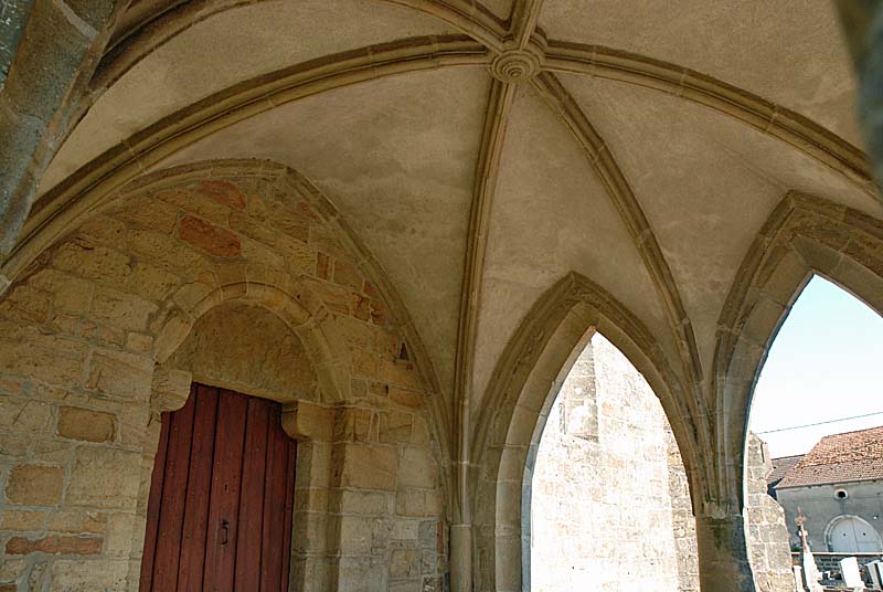 EGLISE SAINT-SYMPHORIEN DE POUILLY-EN-BASSIGNY, Le Châtelet-sur-Meuse