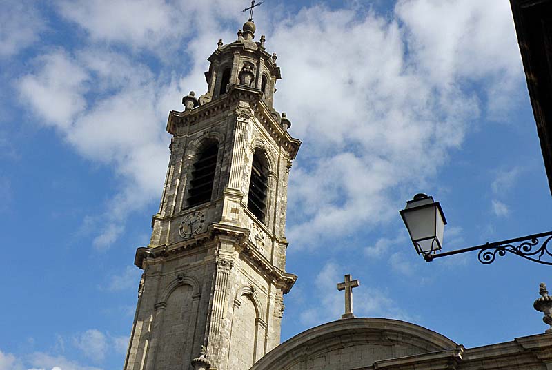 EGLISE SAINT-MARTIN DE LANGRES