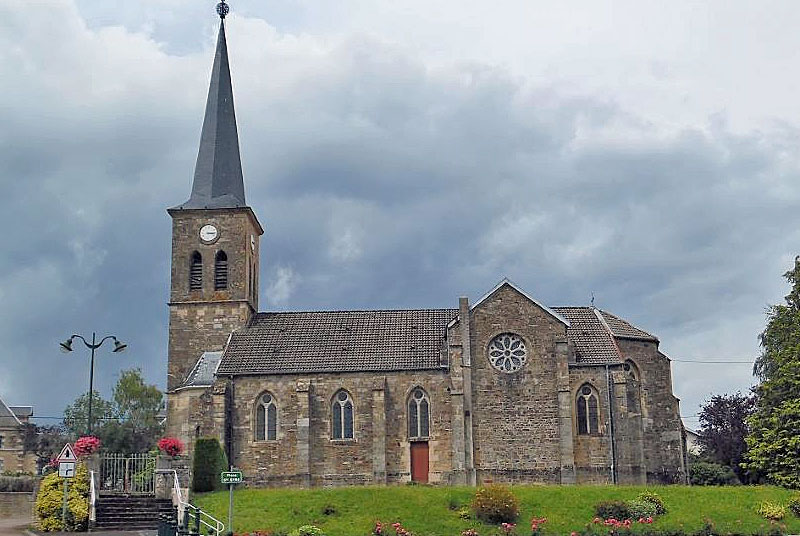 EGLISE SAINT-MAURICE DE SAVIGNY