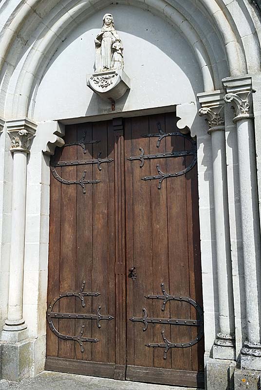 Eglise Notre-Dame-de-l'Immaculée-Concèption de Vaux-sous-Aubigny, Le Montsaugeonnais - photo 3