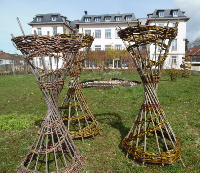 Ecole Nationale d'Osiériculture et de Vannerie, coté centre de formation