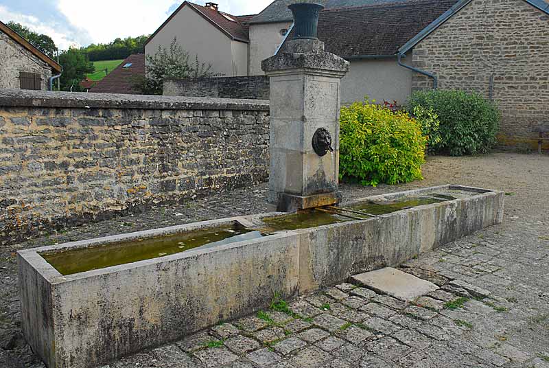 FONTAINE D'AUBERIVE