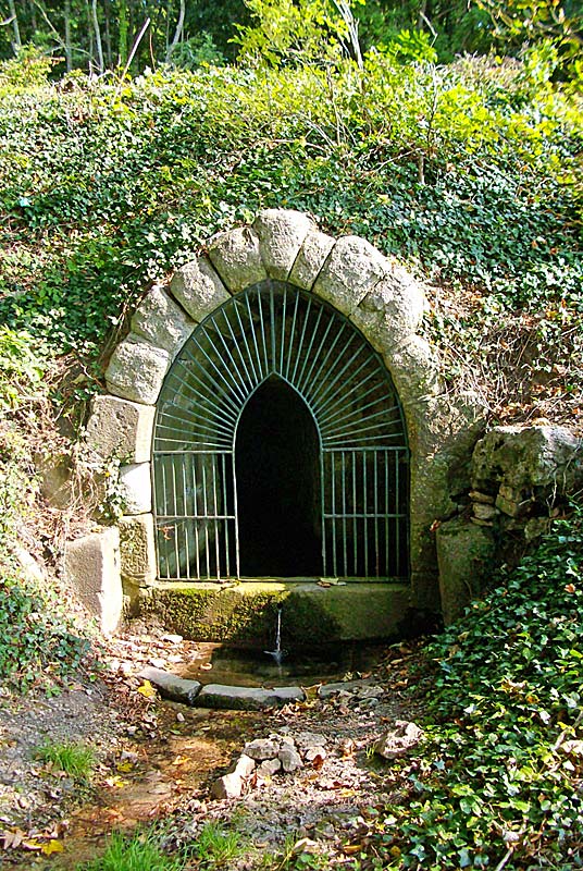 FONTAINE AUX FEES
