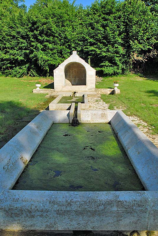 Fontaine de l'Epine de Balesmes-sur-Marne, Saints-Geosmes - photo 7