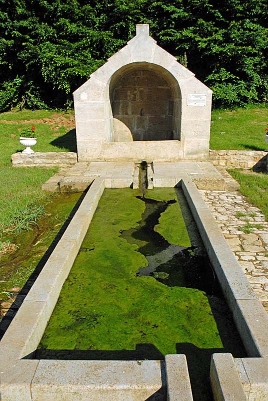Fontaine de l'Epine de Balesmes-sur-Marne, Saints-Geosmes - photo 6