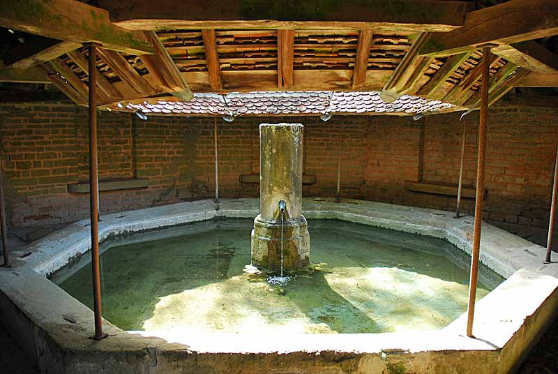 Fontaine du Breuil de Montigny-le-Roi