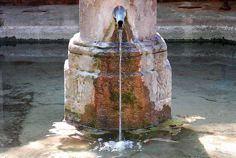 Fontaine du Breuil de Montigny-le-Roi, Val-de-Meuse - photo 2