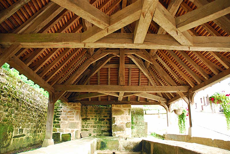 LAVOIR DE LA RUE DU CHATEAU DE FAYL-BILLOT