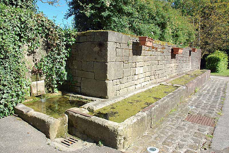 Fontaine au roi de Montigny-le-Roi, Val-de-Meuse