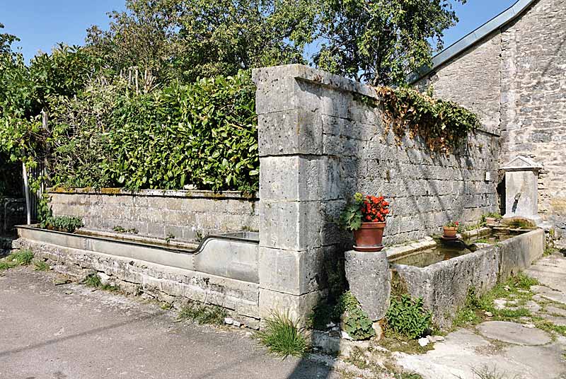 FONTAINE DE MUSSEAU