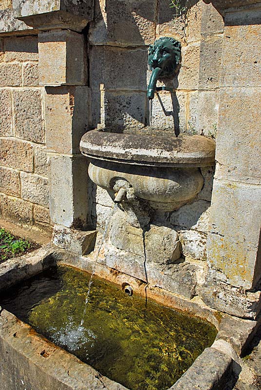 FONTAINE DE NOIDANT-LE-ROCHEUX, Noidant-le-Rocheux