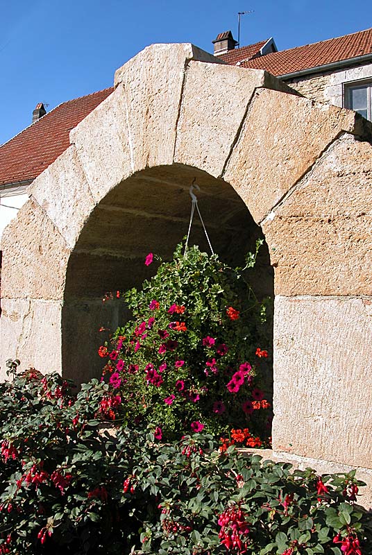FONTAINE DE RIVIERES-LE-BOIS (1), Rivières-le-Bois