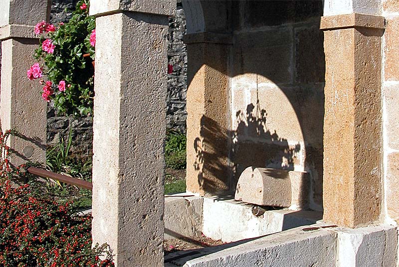 FONTAINE DE RIVIERES-LE-BOIS (2), Rivières-le-Bois - photo 2