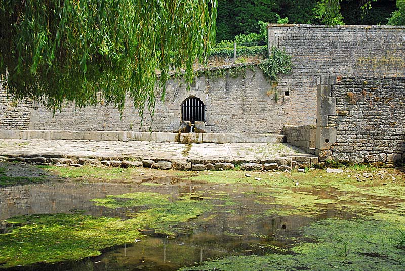 FONTAINE ET LAVOIR DE SAINTS-GEOSMES, Saints-Geosmes - photo 11