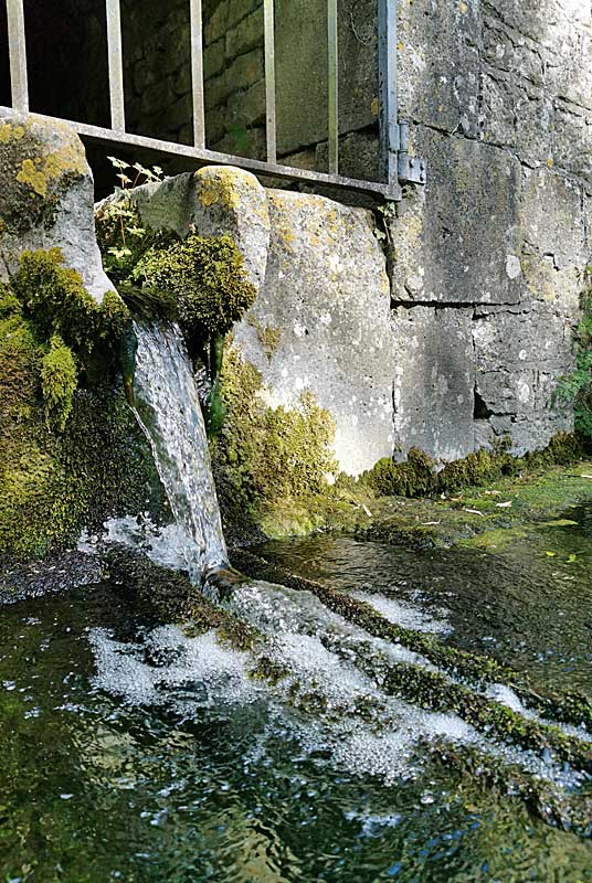 FONTAINE ET LAVOIR DE SAINTS-GEOSMES, Saints-Geosmes - photo 9