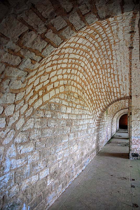 FORT DE LA BONNELLE, Saints-Geosmes - photo 11