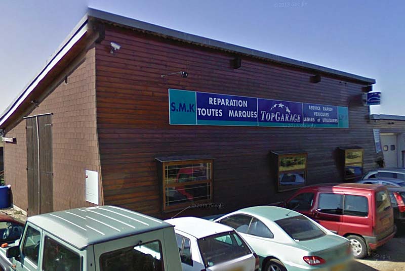 S.M.K. - GARAGE KOST