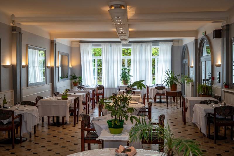 HÔTEL D'ORFEUIL, Bourbonne-les-Bains - photo 6