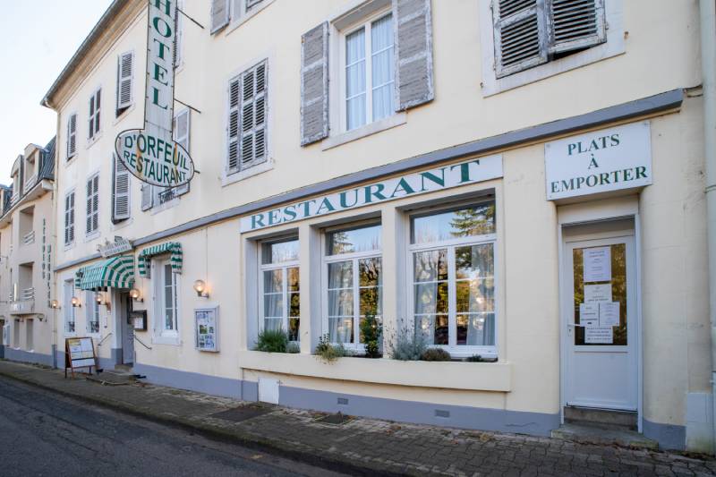 HÔTEL D'ORFEUIL, Bourbonne-les-Bains - photo 2