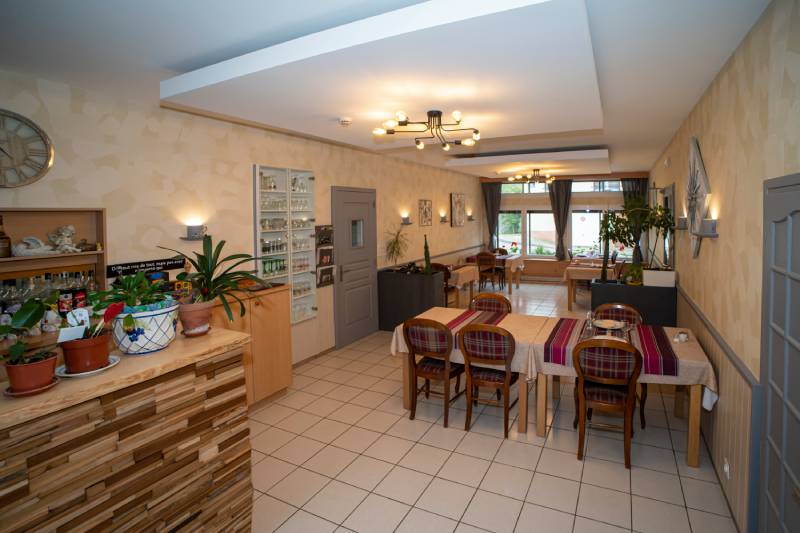 RESTAURANT "AU RELAIS THERMAL"