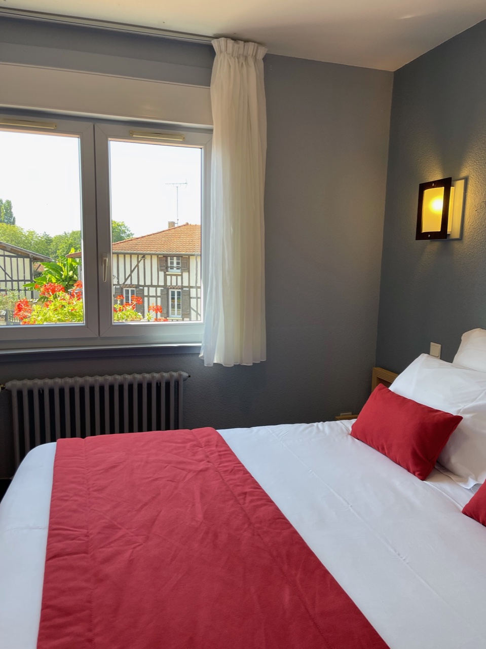 Hôtel "Le Cheval Blanc", Giffaumont-Champaubert - photo 16