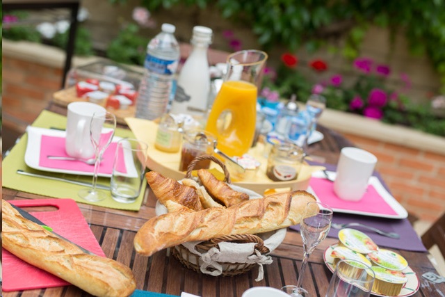 L'interfaces Epernay extérieur petit déjeuner