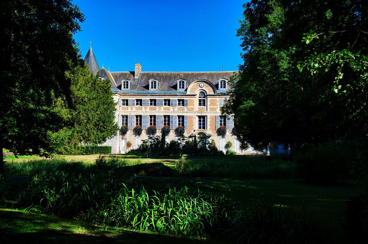 LE_CHATEAU_DORMANS