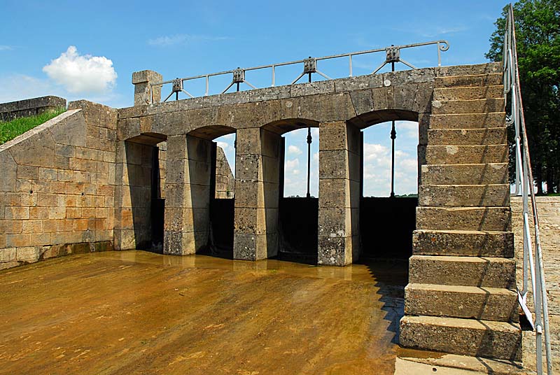 LAC DE LA LIEZ, Peigney - photo 16