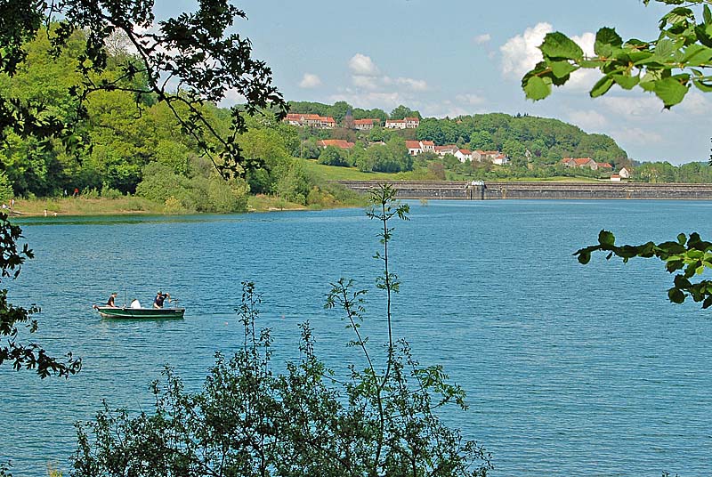 PECHE AU LAC DE LA MOUCHE