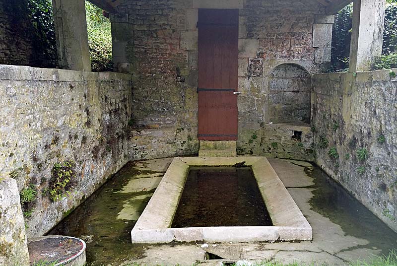 LAVOIR DE MARNAY-SUR-MARNE (1)