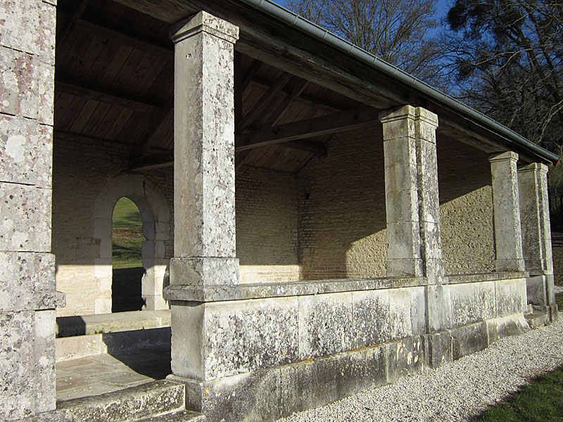 Lavoir de Colombey-les-Deux-Eglises, Colombey les Deux Églises