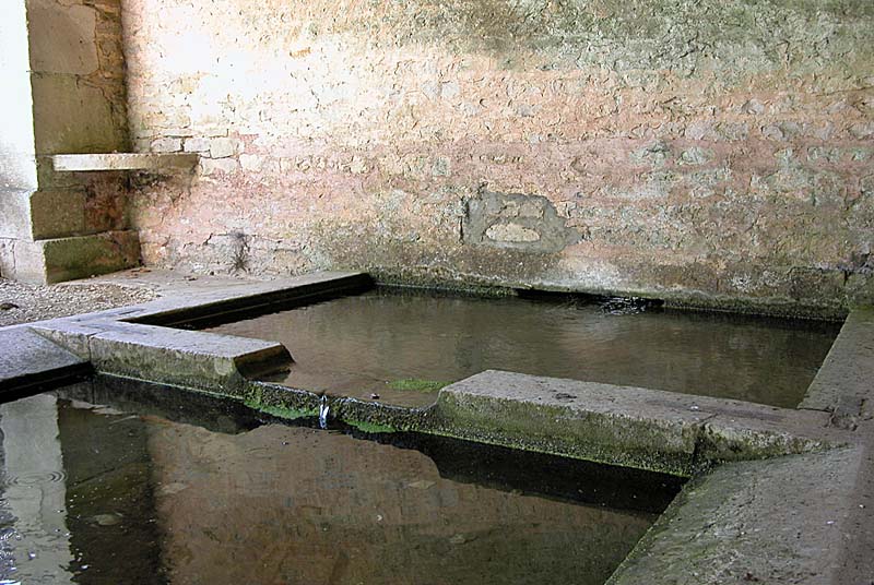 FONTAINE-LAVOIR DE MARAC, Marac - photo 3