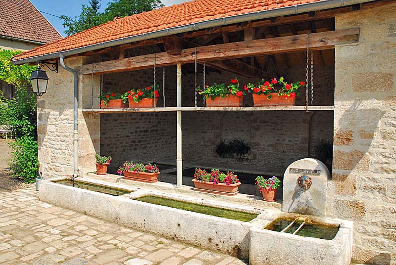 LAVOIR DE SAINT-MARTIN-LES-LANGRES, Saint-Martin-lès-Langres - photo 3