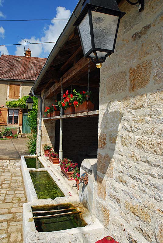 LAVOIR DE SAINT-MARTIN-LES-LANGRES, Saint-Martin-lès-Langres - photo 7