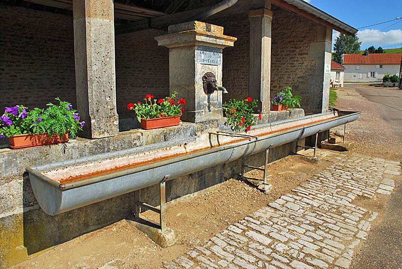 LAVOIR DE VAUXBONS (2), Vauxbons - photo 2