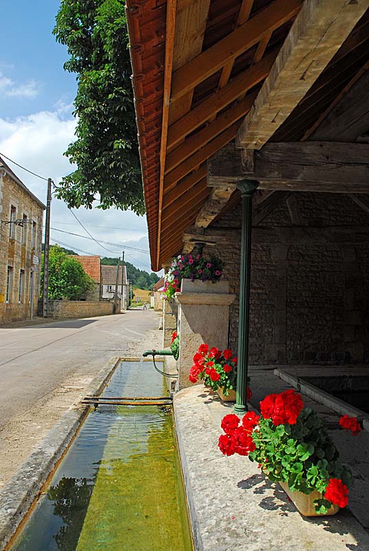 LAVOIR DE VITRY-EN-MONTAGNE, Vitry-en-Montagne - photo 10