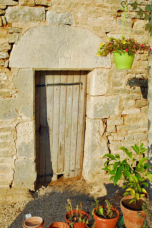 LINTEAU GRAVE A MUSSEAU, Vals-des-Tilles - photo 2