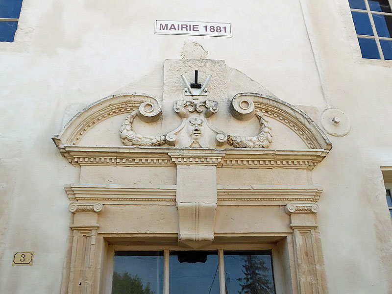 MAIRIE DE CARACTERE DE GILLEY
