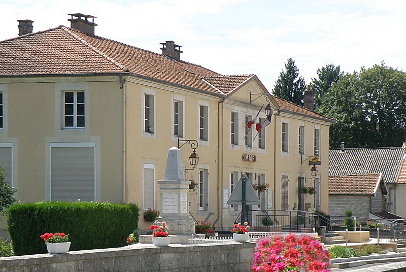 Mairie de Vouécourt