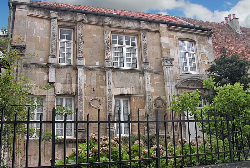 HOTEL D'AMBOISE DIT DE ROSE, Langres